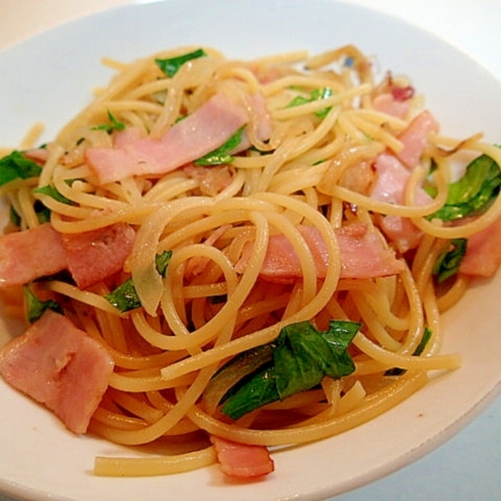 ベーコンとイタリアンパセリのコンソメパスタ レシピ 作り方 By ぷ みぃまま 楽天レシピ ベーコンとイタリアンパセリのコンソメパスタ レシピ 作り方 By ぷ みぃまま 楽天レシピ